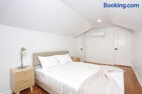 NEW Modern NYC Escape near MetLife AmDream MALL EWR - Image 5