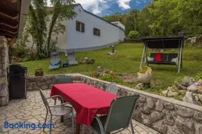 Old Stone House - Image 3