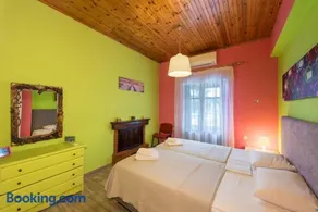 Helena Apartments & Villas - Image 4