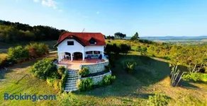 Dorono House - Image 2