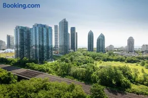 Lakefront Oasis Modern 1BR w Den - Image 3