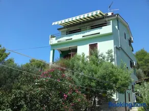 Apartments Miletić - Image 5