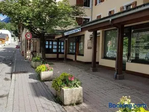 Appartement lumineux au cœur de Brides, 6 pers, balcon, wifi, animaux admis - Image 3