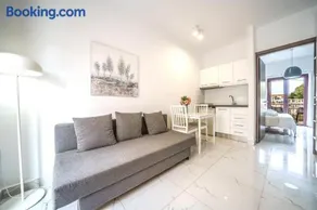 Dimitra & Deslina Luxury Αpartments - Image 3
