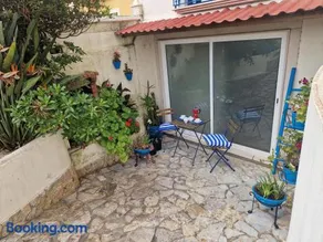 Casa Azul Retreat Bright Atlantic Apartment - Image 3