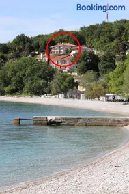 Apartments by the sea Medveja, Opatija - 7720 - Image 1