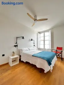La Casa de Mansilla - Image 1