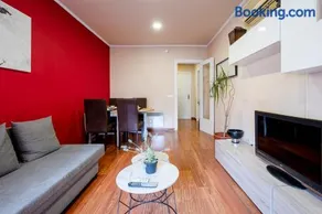 Three Bedroom Apartment in Sants - Image 3