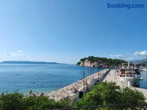 The best location in Makarska,free P, option bikes - Image 4