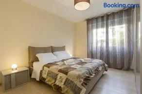 Girasole by Quokka 360 - Quiet Two-Bedroom Apartment Close to the City Centre - Image 2