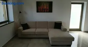 LAVENDER APARTMENT - Image 5