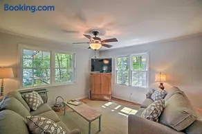 Harrison Lakefront Cottage w/ Private Dock! - Image 4