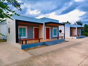 Hug Home Resort Wichianburi ฮักโฮม รีสอร์ท วิเชียรบุรี - Image 2