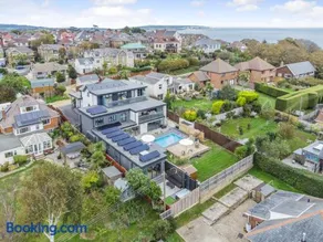 3 Bed in Shanklin oc-h33403 - Image 2