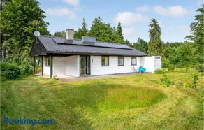 Three-Bedroom Holiday Home In Knebel - Image 1