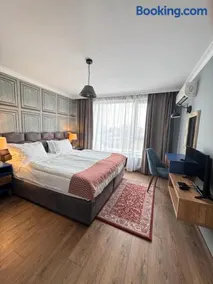Avenue Aparthotel - Image 2