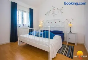 Holiday Home Marina - Image 2