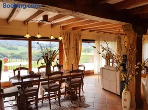 Cosy house with jacuzzi in Zugarramurdi - Image 2