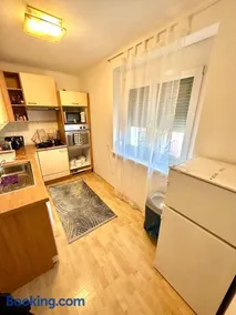 Quiet Apartment near Airport Vienna #2 - Image 4