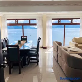 Penthouse con vistas espectaculares del Lago de Atitlán - Image 2