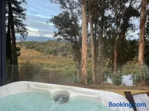 Secluded Lake Cottage with Hot Tub - Image 1