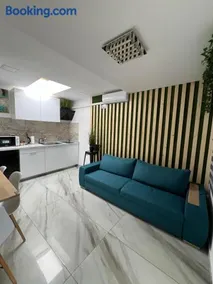 Luxus Cluj Airport Apartments - Image 2