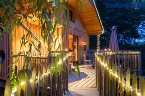 Les Cabanes du Beau Vallon - Image 1