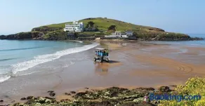 Warren Cottage with stunning views over Burgh Island and The Pilchard Inn - Image 3