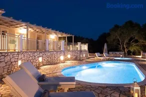 Ionian Mansion - Image 5