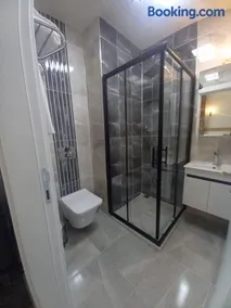 Ayvalik Cihan Otel - Image 1