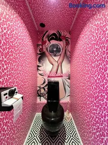 Maison 60 m2 Loveroom romantique avec jacuzzi privé à 10 min de Nancy et jardin privé - Image 3