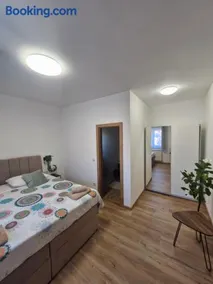 Apartment and Room Marlen - Image 4