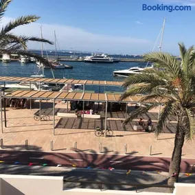 Apartamentos Mar i Vent Puerto de La Savina Formentera - Image 1