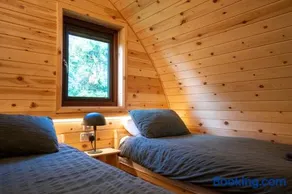 The Crossings Inn, Eco-friendly cabin in the Cumbrian countryside with heating and hot water - Image 5