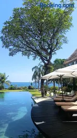 Villa Terang Bulan - absolute beachfront! - Image 3