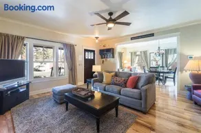 Bluebird Day - Harmon Park Bungalow - Image 1