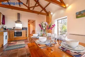 Church Close Cottage - Image 3