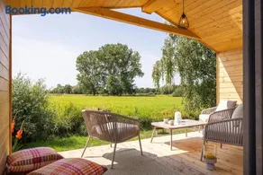 110 Tiny House mit traumhaftem Blick über die Wiese - Image 1