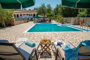 APHRODITE studios & apt with pool - Image 1