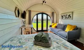 Laurel Farm Glamping - Image 5