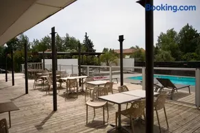 Studio tout confort avec piscine, terrasse et climatisation proche d'Aix en Provence - Image 4