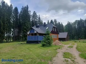 Nature Reserve Hideaway - Image 1
