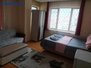 Opium otel - Image 1