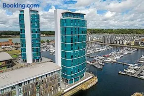Heronsgate GH016 - Image 1