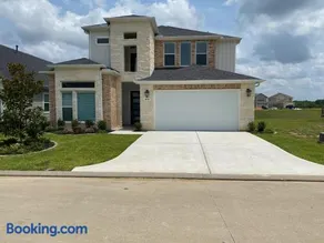 Waterfront Home, Amazing Views, 4 King Beds - Image 1