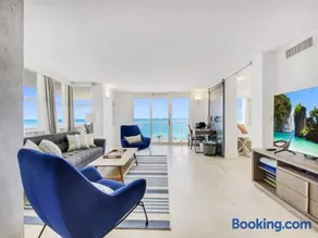 Luxury beachfront Condo by Dream Vacation - Image 5