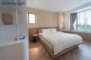 Midtown Apartments by Saigon - Phú Mỹ Hưng - Image 2