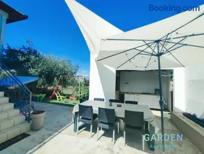 Garden - Image 2
