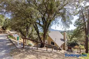 Riverfalls Retreat - Image 2
