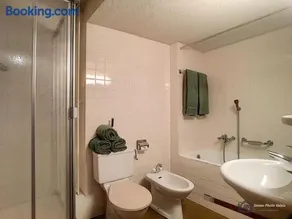Michou 2 - Image 4